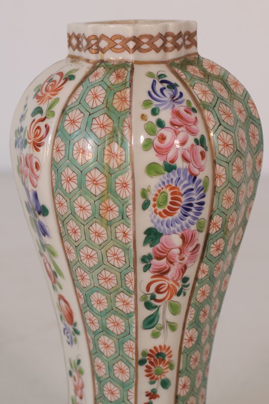 Early Hard Paste Vase-modern-decorative-820-missing-vase-2-main-638028194851315940.jpg
