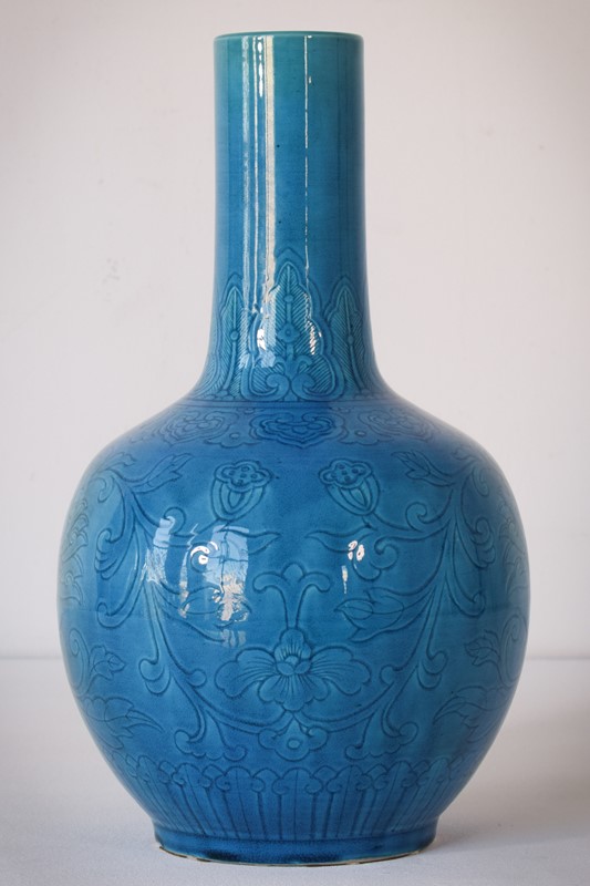 Large Chinese Turquoise Glazed Lotus Bottle-modern-decorative-845-blue-vase-2-main-637553987069257874.jpg