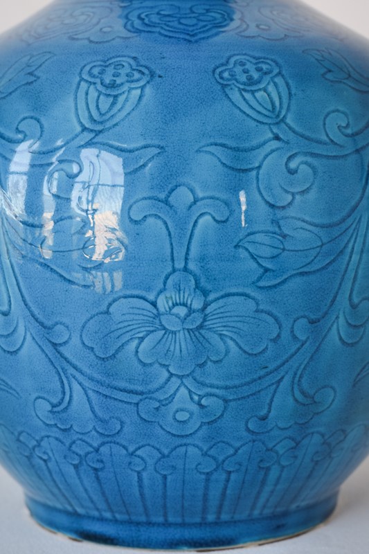 Large Chinese Turquoise Glazed Lotus Bottle-modern-decorative-845-blue-vase-5-main-637553987120038909.jpg