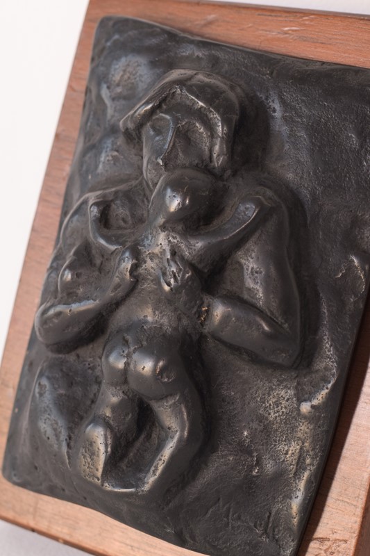 Manolo - Bronze Plaque of Mother and Child-modern-decorative-850-small-bronze-plaque-7-main-637721417259132837.jpg