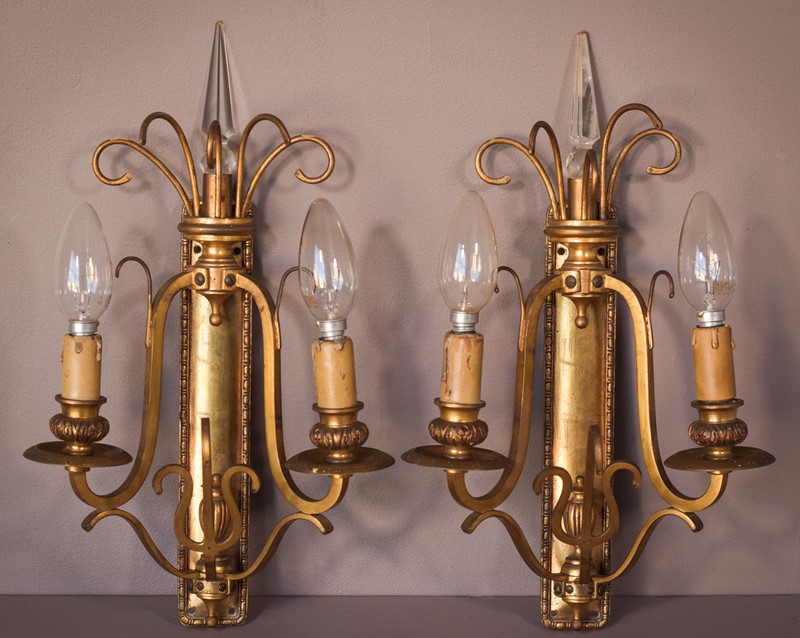 Classical High Quality Pair of Wall Lamps-modern-decorative-937-wall-lamps-1-main-637780282110413239.jpg