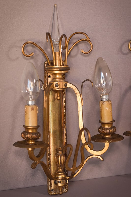 Classical High Quality Pair of Wall Lamps-modern-decorative-937-wall-lamps-2-main-637780282208537947.jpg