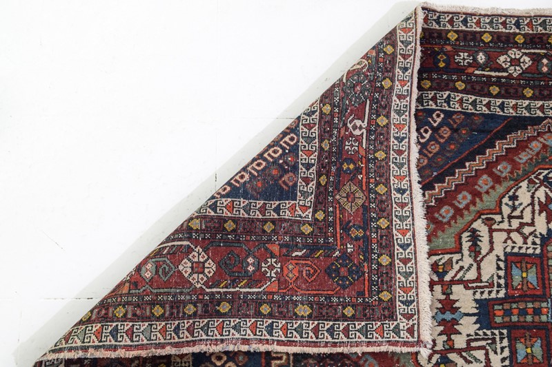 Interesting Handwoven Persian Rug-modern-decorative-954rugwith3diamonds-11-main-637565921128449088.jpg
