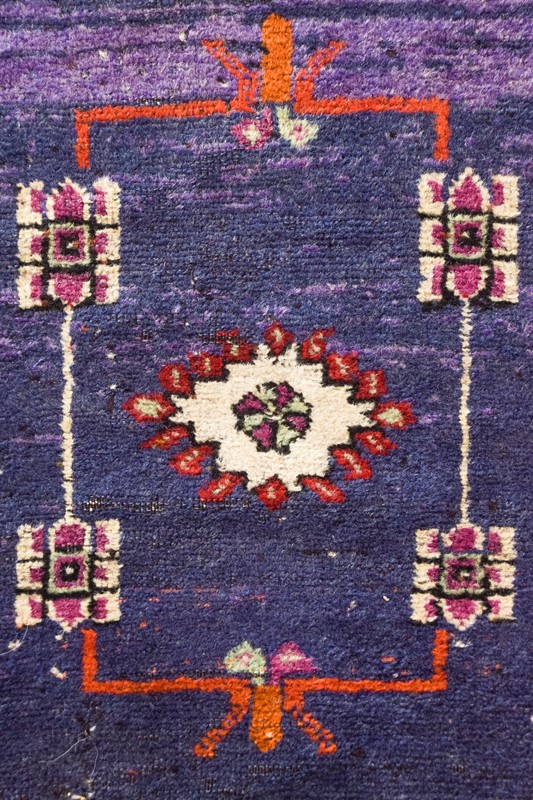 Colourful Handwoven Tribal Persian Rug-modern-decorative-afad4c9c-3a3e-4c61-98df-e272372014c5-main-637708415982218440.jpeg