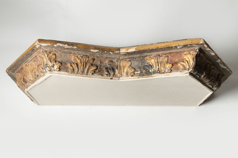 Pair of 18th Century Italian bed crowns-nikki-page-antiques-npjune22-238-main-637902323515200283.jpg