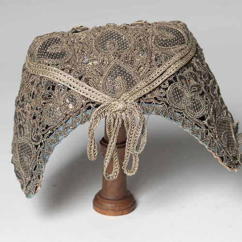 Antique Ladies Bonnet 