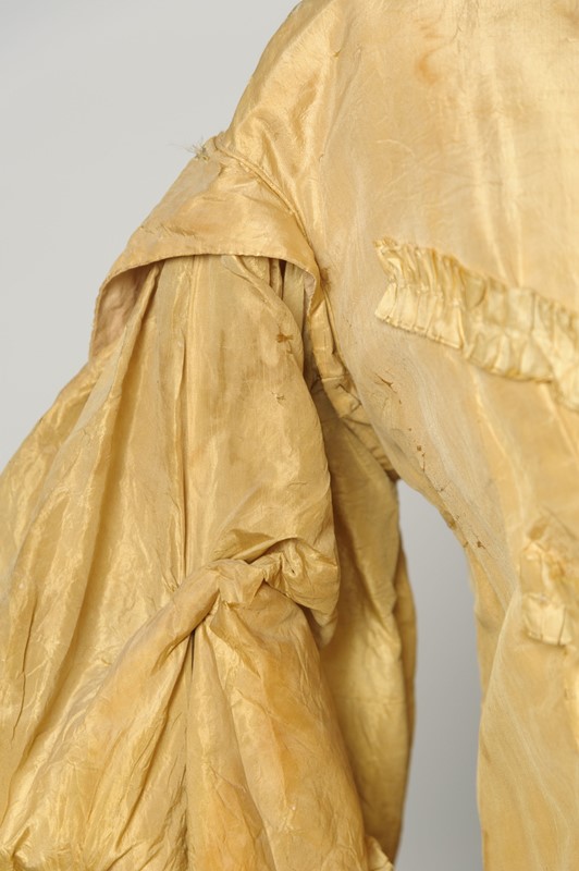 Rare C1840s Antique Dress-nikki-page-antiques-npmarch21-171-main-637521114269264143.jpg