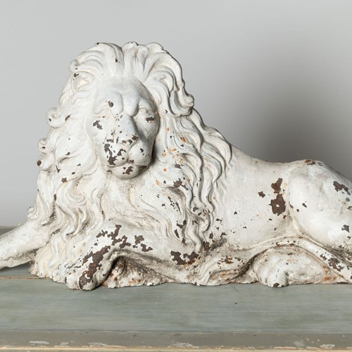 Antique English Lion