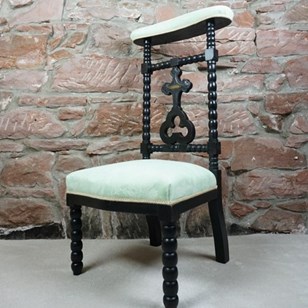 A Victorian Prie Dieu Prayer Chair