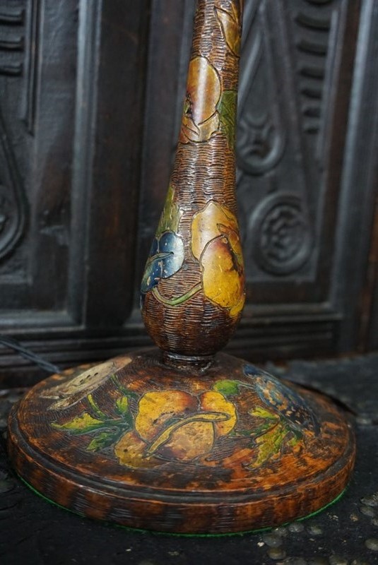 A wooden polychrome floral table lamp-no43collectables-dsc03145-main-637934669609478504.JPG