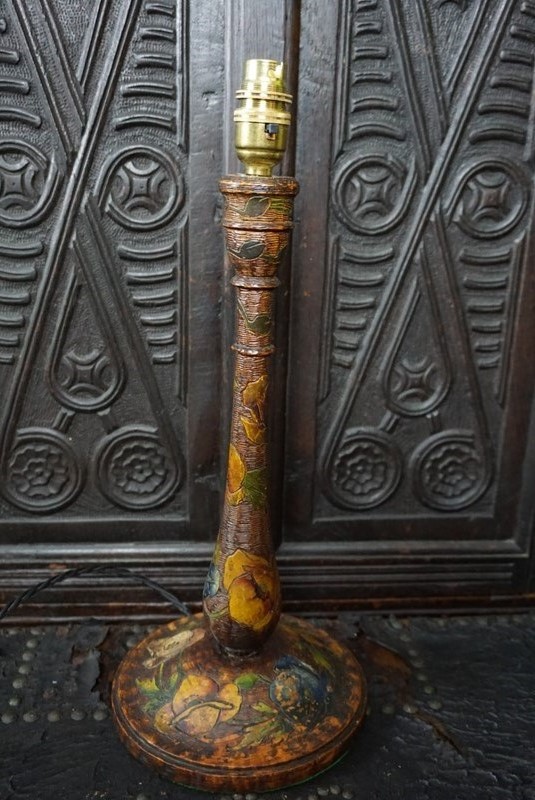 A wooden polychrome floral table lamp-no43collectables-dsc03148-main-637934668760376722.JPG