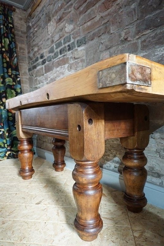 A Substantial Vintage Butchers Block And Stand-no43collectables-dsc04787-main-638240064288587706.JPG