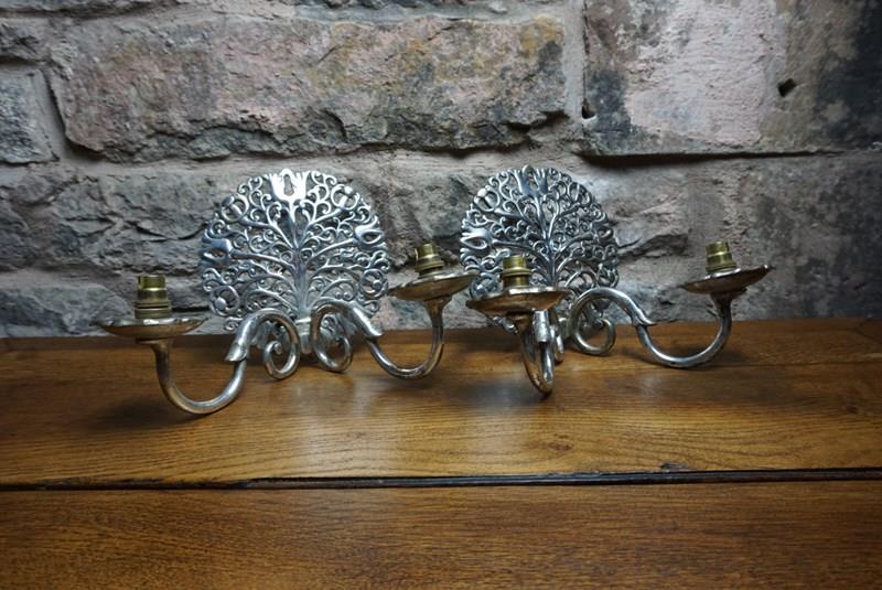 A Pair Of Haddon Hall Style Edwardian Wall Sconces-no43collectables-dsc05169-main-638262322564252334.JPG