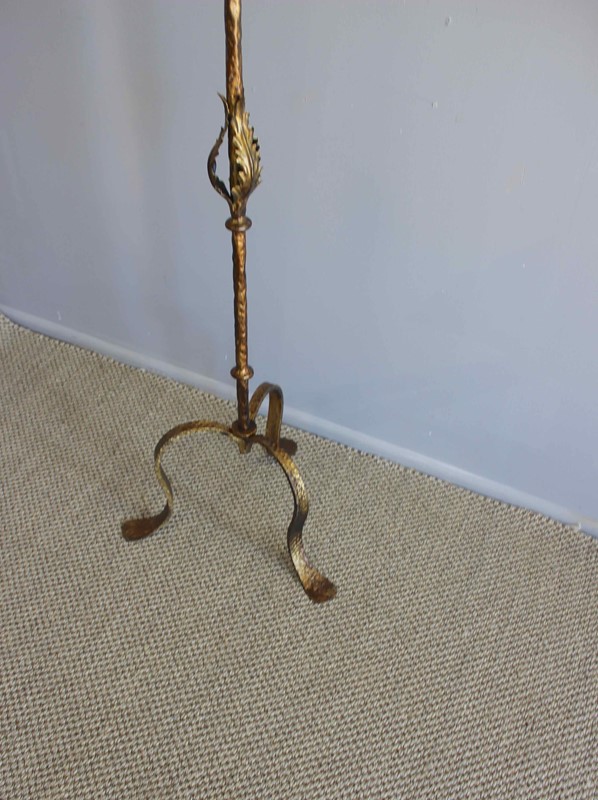 Spanish Mid Century Floor Lamp-norfolk-decorative-antiques-img-0301-main-637915065041111582.jpg