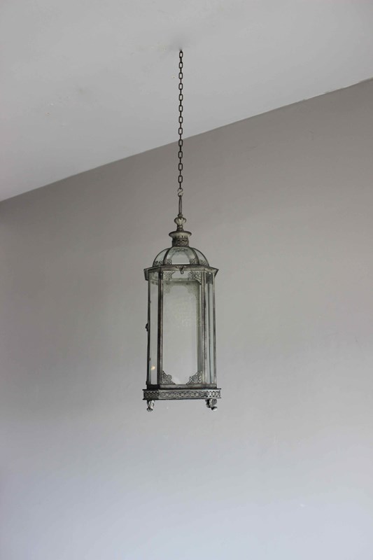  Elegant Domed Colonial Vintage Lobby Lantern-norfolk-decorative-antiques-img-4276-main-638197561897521359.jpeg