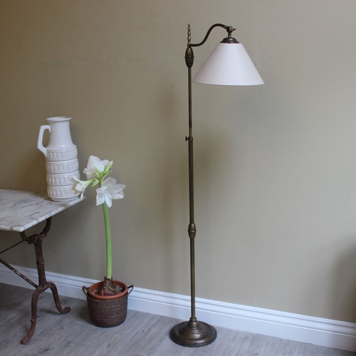 French Dark Brass Adjustabl Height Floor Lamp