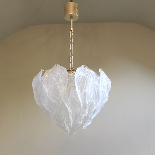 Novaresi Murano Glass Tulip Pendant Circa 1970