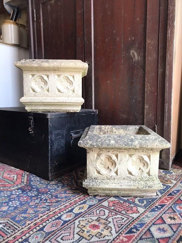Pair Of Vintage Cotswold Stone Countryside Range Planters-nothing-new-cotswold-stone-countryside-range---nothing-new-014-main-638323744983190893.jpg