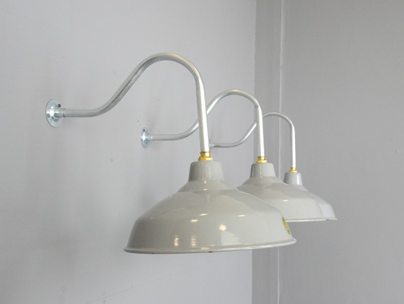 Wall Mounted Industrial Lights By Benjamin 1950s-otto-s-antiques--dsc3020-main-637279984347614591.JPG