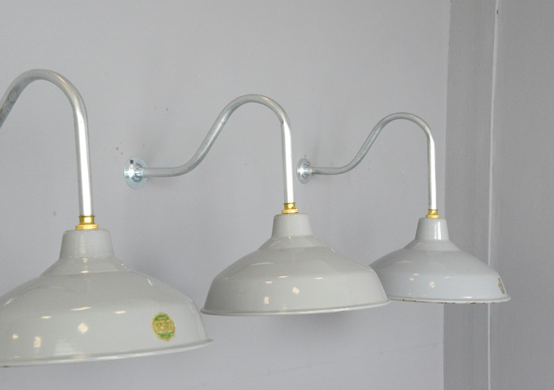 Wall Mounted Industrial Lights By Benjamin 1950s-otto-s-antiques--dsc3027-main-637279984357770550.JPG