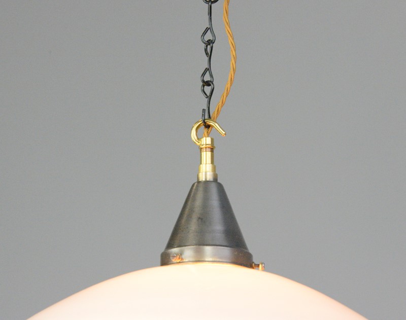 Sistrah P4 Pendant Lights By Otto Muller 1930s-otto-s-antiques--dsc5683-main-637771779633933909.JPG