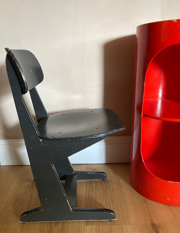 Bent painted ply small children's chair-paroy-img-3509-main-637570967067907868.jpg