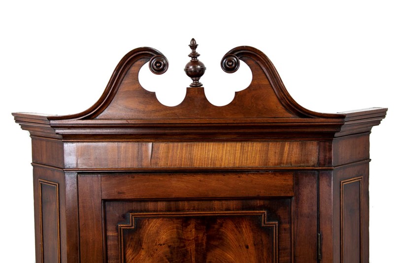 Antique George III Mahogany Corner Cupboard-penderyn-antiques-m-13862-main-637958145820240917.JPG