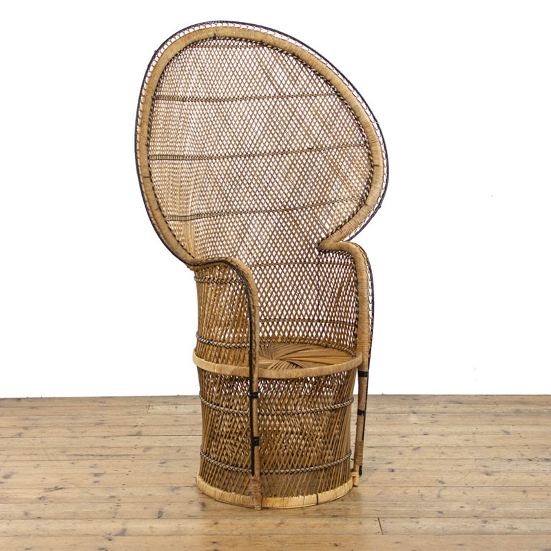 Vintage Wicker Peacock Chair with Wicker Stool-penderyn-antiques-m-3995-vintage-wicker-peacock-chair-with-matching-wicker-stool-2-main-638001515360271581.jpg