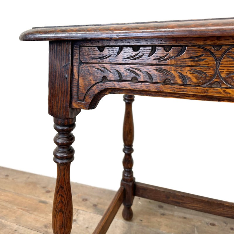 Antique 20th Century Carved Oak Side Table-penderyn-antiques-m-b52e1-main-637956346450097188.JPG