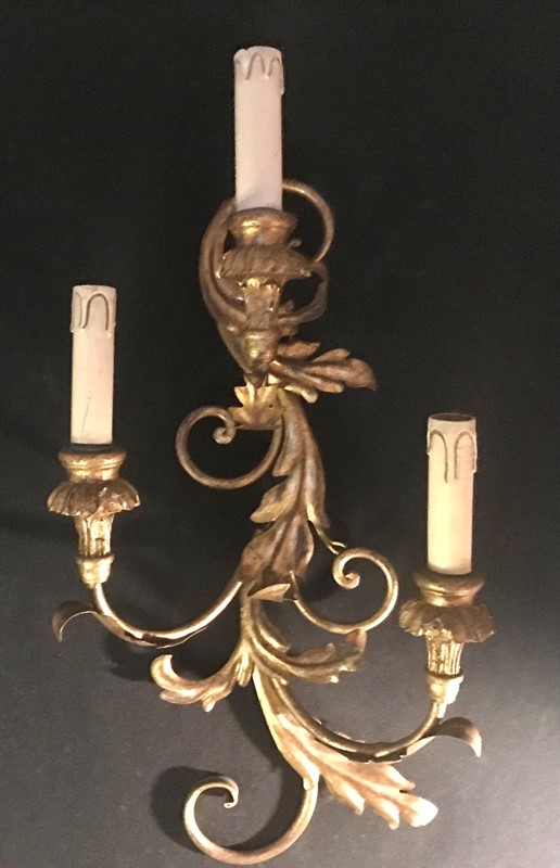 Toleware and giltwood wall sconce -pretty-blue-floral-4853931f-bc1d-47fc-b062-edad2af27d15-main-637835764457223872.jpeg