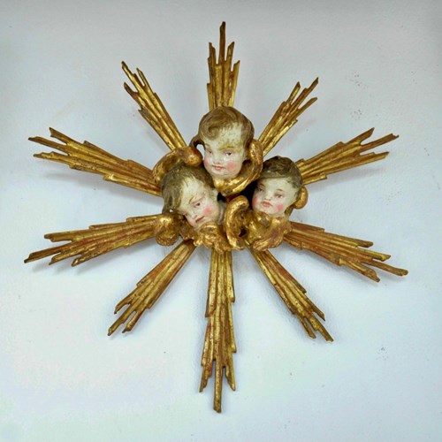 Giltwooden Strahlenkranz 