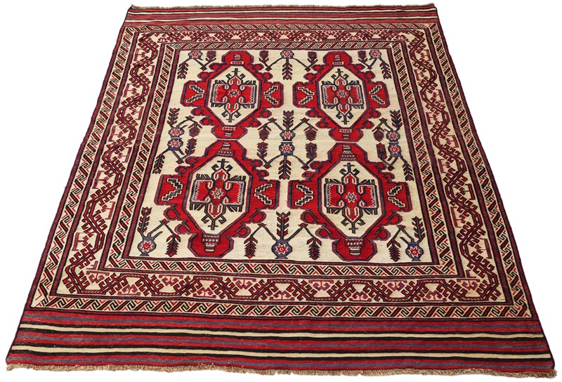 Persian Saghari hand woven wool rug cream red-prior-willis-antiques-4194-1-main-636800650611784002.jpg
