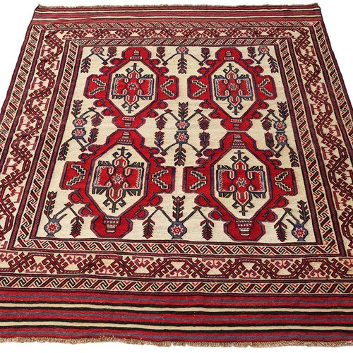 Persian Saghari Hand Woven Wool Rug Cream Red