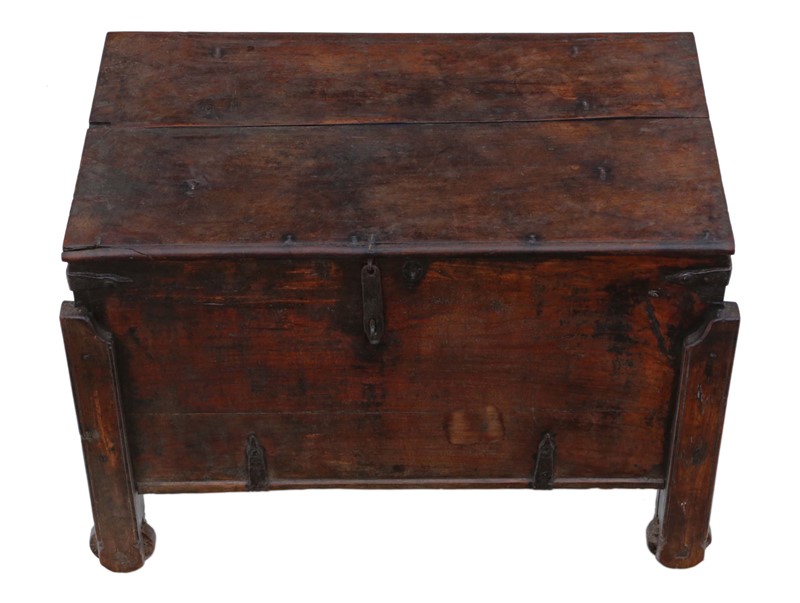 Indian/ Oriental hardwood coffer or chest-prior-willis-antiques-7983-2-main-637741531385944794.jpg