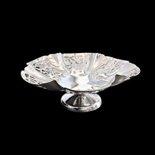 1953 Sterling Silver Bonbon Dish/Tazza – Viners & Co Sheffield Hallmarked