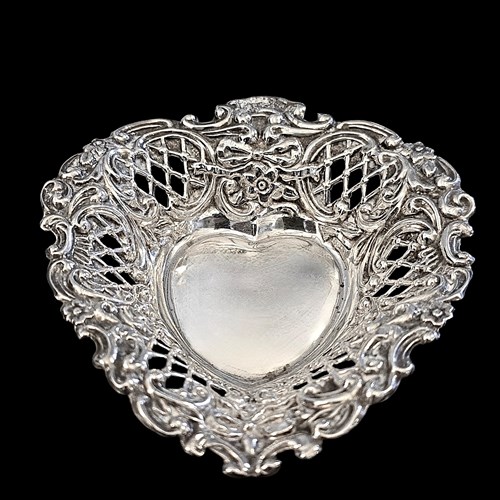 1904 Sterling Silver Heart Bonbon Dish – Boots Pure Drug Company Antique