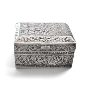 Silver Snuff Or Pill Box .800 Conti...
