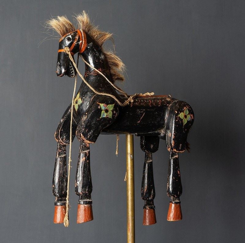 Antique Folk Art Carved And Painted Articulated Horse Puppet On Stand-rag-and-bone-0-dsc03287-main-638030083137837500-1.jpeg