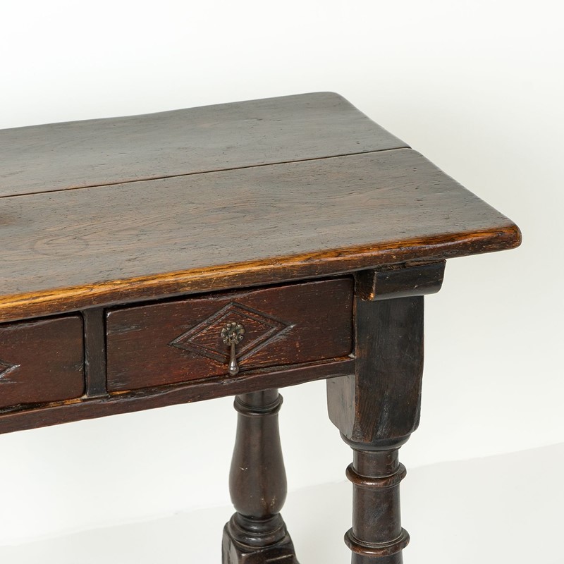 Chunky Spanish Baroque Oak Side Table With Baluster Legs, 17Th Century-rag-and-bone-7-dsc05325-main-638131253062368873.jpeg