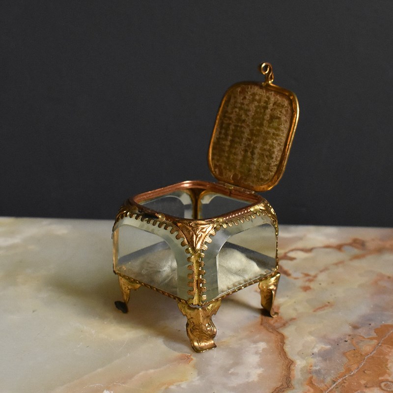 Antique French Gilt Brass And Cut Glass Souvenir Jewellery Casket, 19Th Century-rag-and-bone-dsc-0133-main-638158634337734783.jpeg