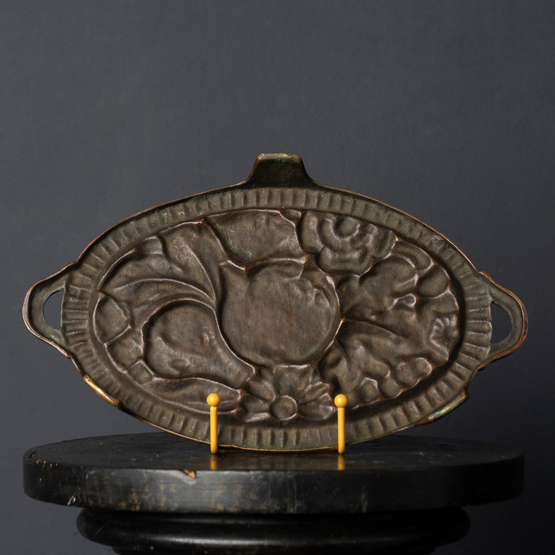 Art Deco French Cast Bronze Trivet With Fruit Design, C. 1930S-rag-and-bone-dsc04336-main-638048294635442676.jpg