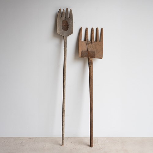 Pair Of Large Antique Primitive Carved Wooden Farm Forks, Early 20Th Century