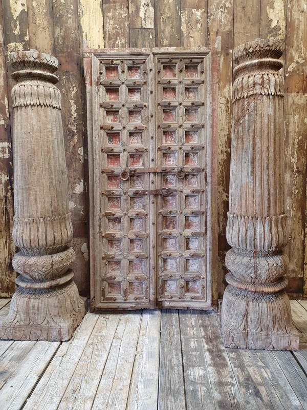 Antique Indian Doors-reginald-ballum--antique-inidan-doors-3-main-637977998907936367.JPG