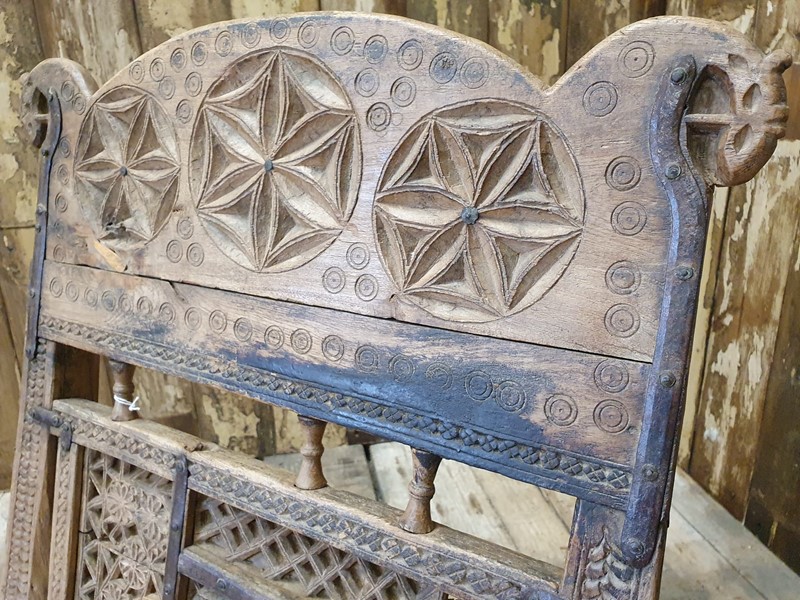 Antique Indian Pidha Chair-reginald-ballum--antique-macrame-chair-2-b-main-638001408423925769.JPG