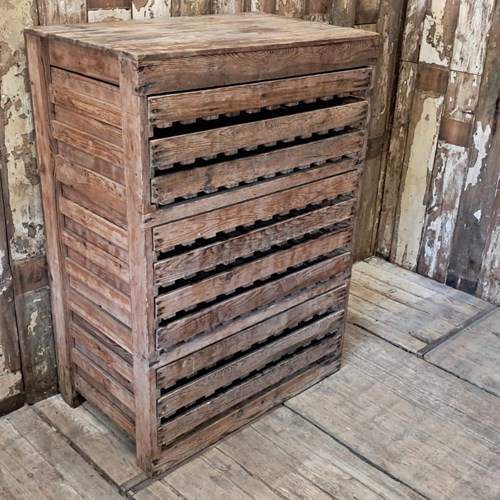 Apple Rack