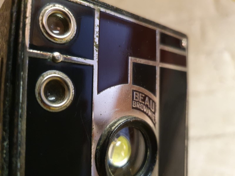 Beau Brownie Box Camera Lamp-reginald-ballum--brownie-beau5-main-637256604792784001.JPG