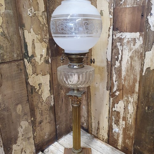Classic Edwardian Paraffin Lamp