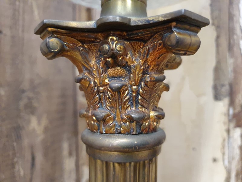 Classic Edwardian Paraffin Lamp-reginald-ballum--classic-corinthian-pillar-paraffin-lantern-5-main-638056753904912531.JPG