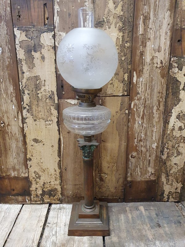 Classic Edwardian Paraffin Lamp-reginald-ballum--corinthian-pillar-paraffin-lantern-2-main-638056752157829350.JPG