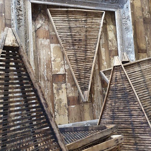 French Triangular Prune Racks